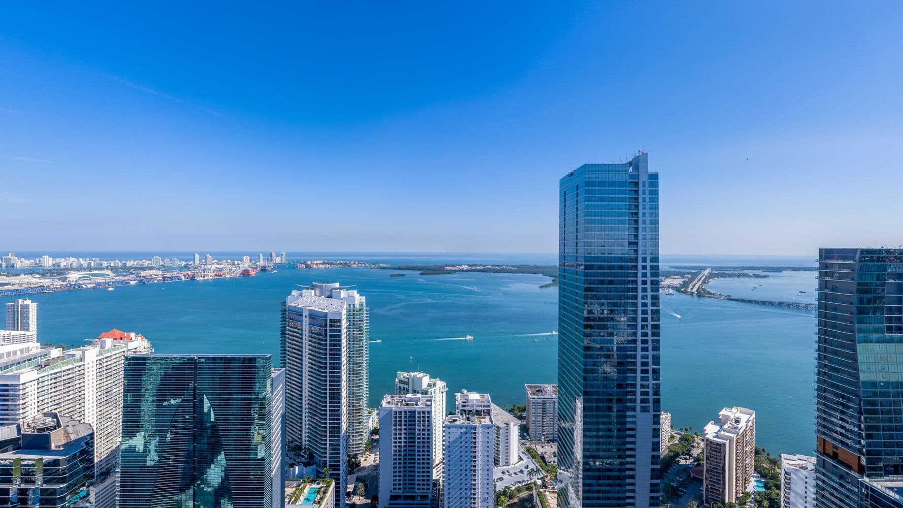 Actual east view from floor 55 (600 ft)